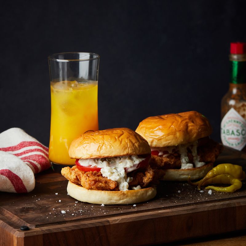 버거,햄버거,치킨버거,간식,맥도날드,맥날,상하이치킨버거,상하이버거,튀김,치킨,닭안심,닭고기안심,치킨버거레시피,상하이치킨버거만들기,치킨버거만드는법