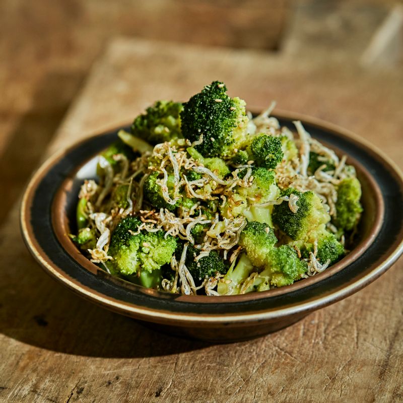 브로콜리,멸치,멸치볶음,반찬,밑반찬,아이들반찬,브로콜리반찬,건강반찬,항암반찬,브로콜리잔멸치무침,브로콜리잔멸치무침레시피,브로콜리잔멸치무침만드는법,잔멸치