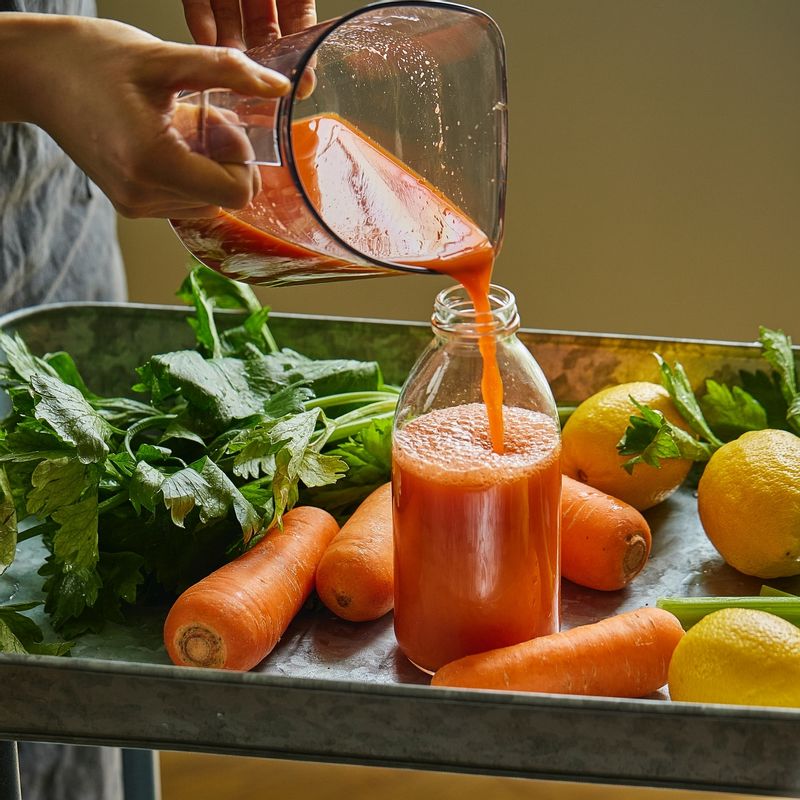 많은양을 만들 경우 유리병에 담아 냉장 보관해 주세요.