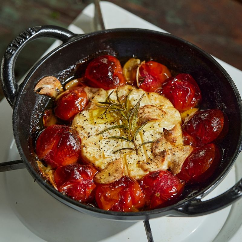 200도로 예열한 오븐에서 20분간 구워주세요.