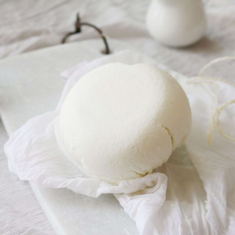 만들어진 치즈는 밀봉하여 냉장 보관하고 4일 내로 사용해주세요.