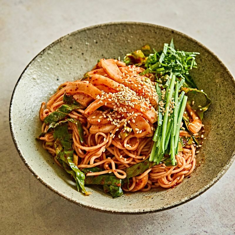 화이트발사믹, 발사믹식초, 비빔국수