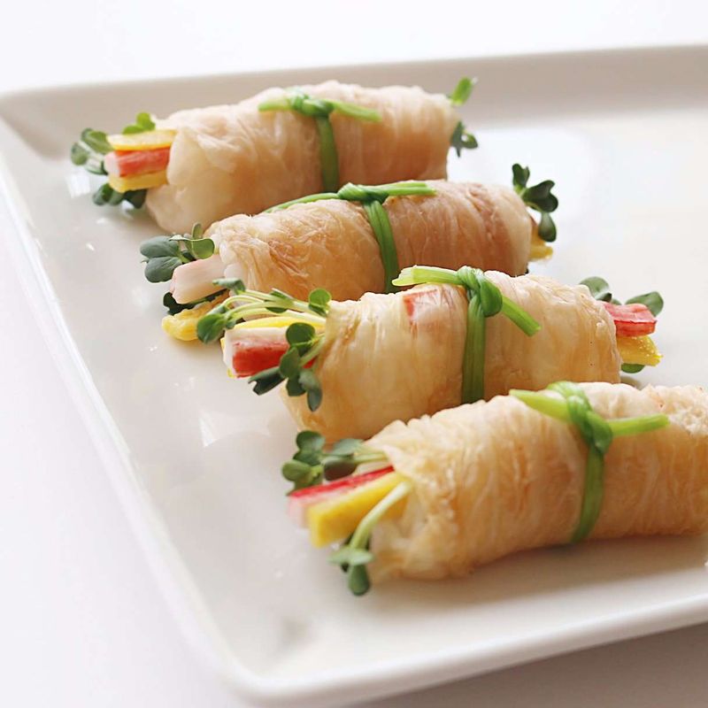 완성된 묵은지 쌈밥을 맛있게 즐겨주세요.