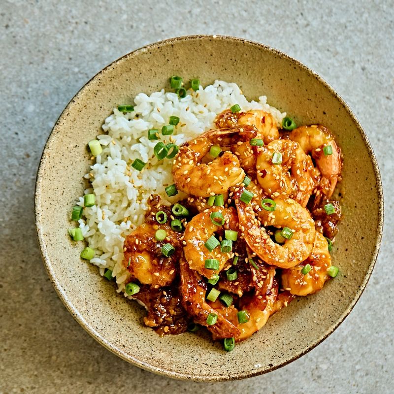 허니갈릭쉬림프, 새우덮밥, 간편요리, 20분요리, 집밥레시피, 달콤매콤, 마늘소스, 쉬림프레시피, 초간단, 한그릇요리