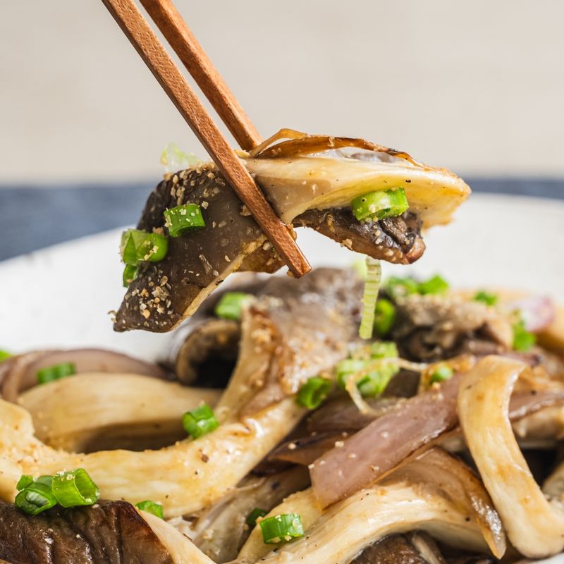 대왕느타리버섯볶음, 버섯요리, 간단반찬, 채소볶음, 담백한요리, 집밥, 15분요리, 건강한요리