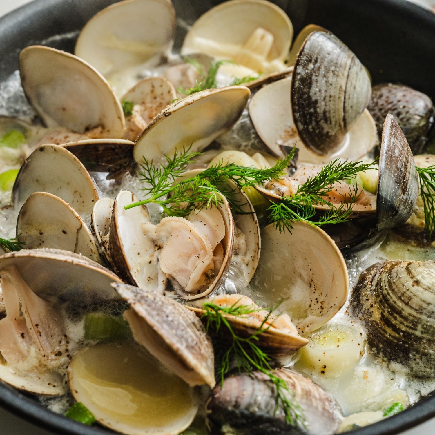 마지막에 불을 끄고 딜을 올려 완성해주세요.