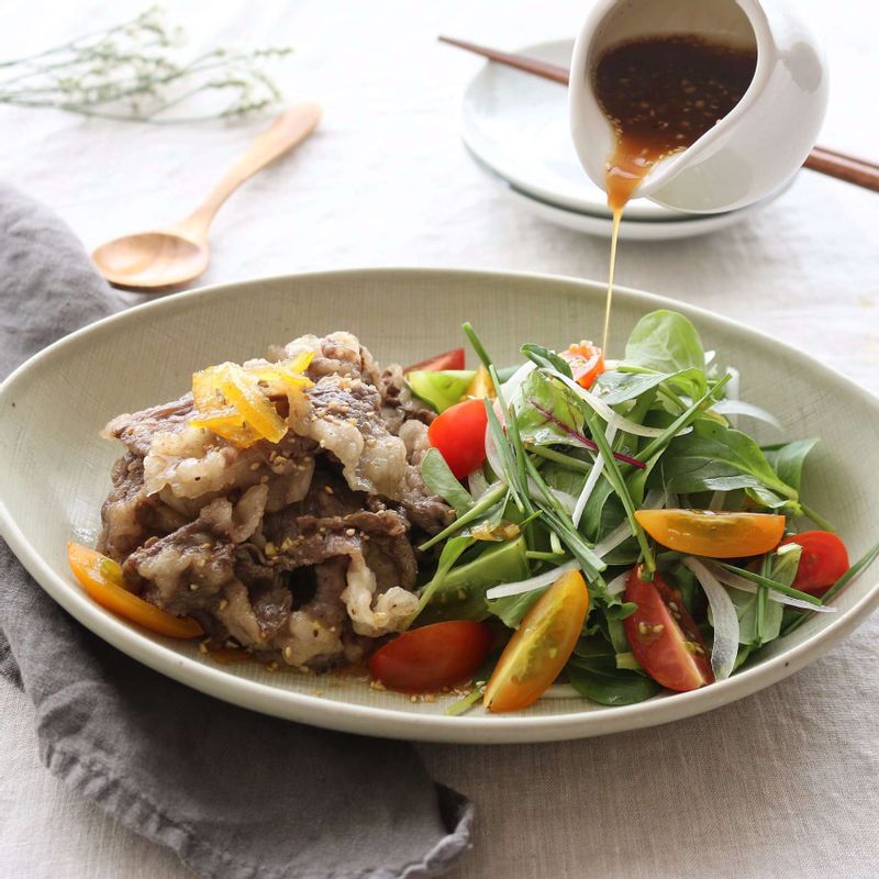 차돌박이샐러드