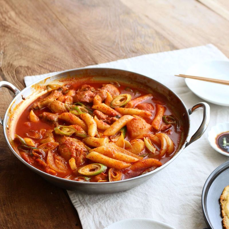 기호에 맞게 졸여 드시면 더욱 맛있답니다.