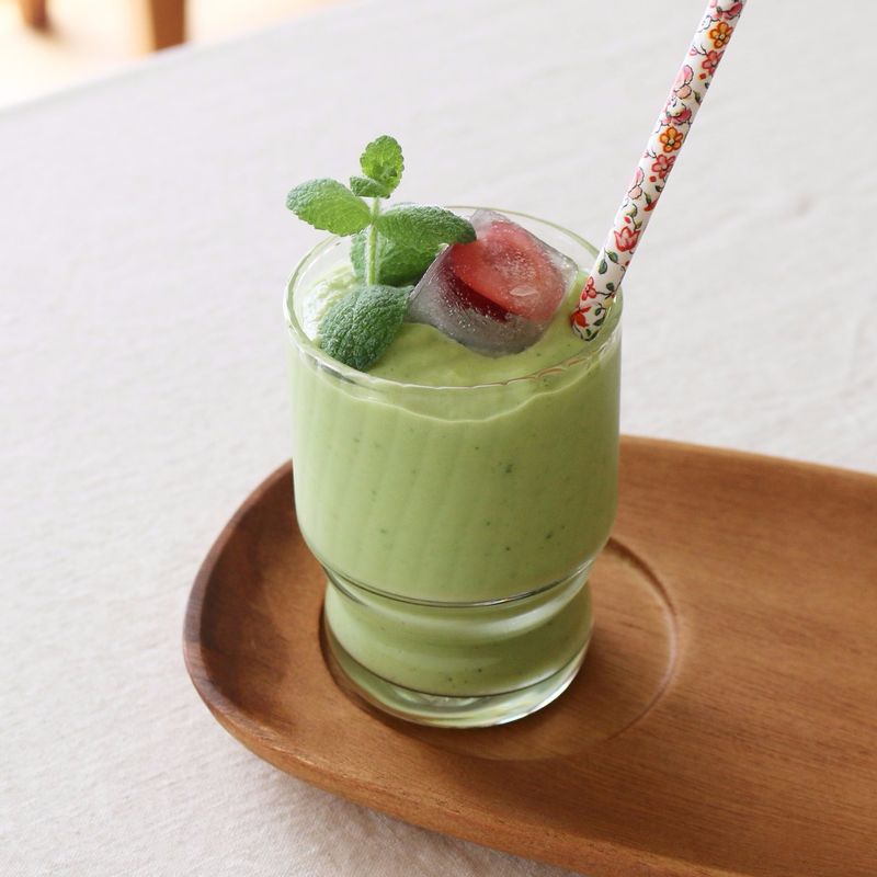 아보카도 요거트스무디