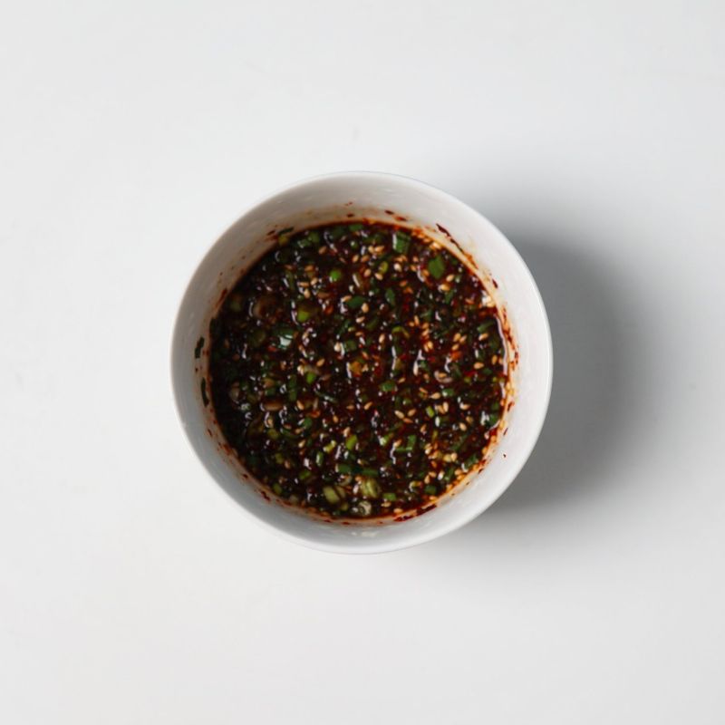 양념장 재료들을 그릇에 잘 섞어주세요.