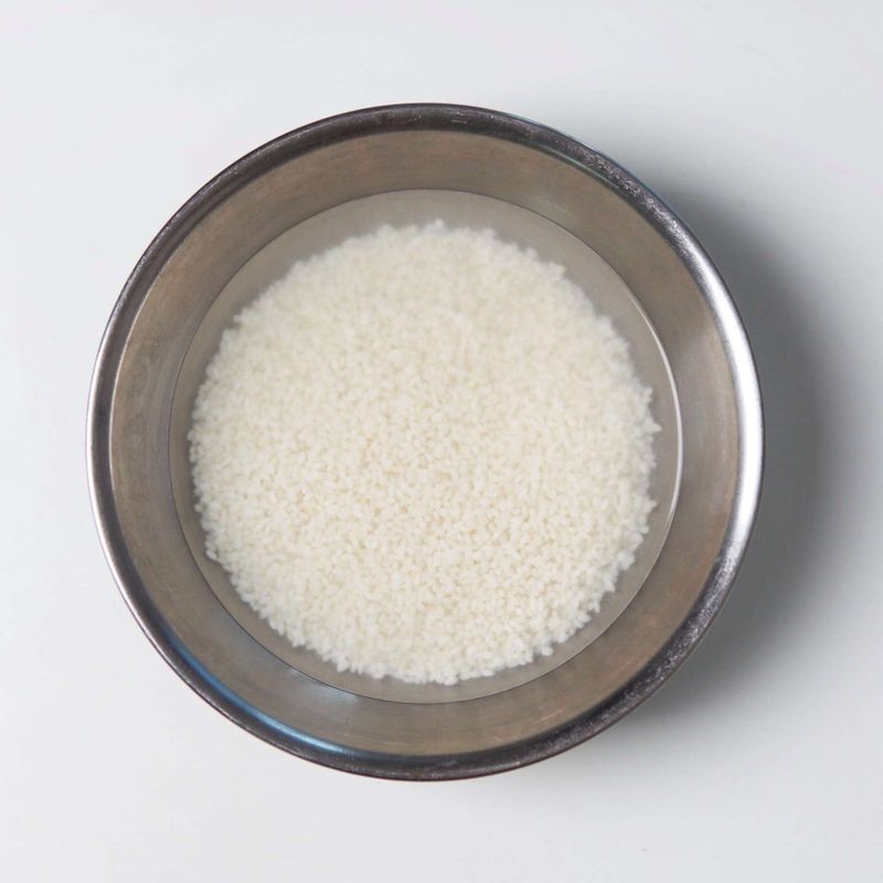 쌀은 1시간 정도 불려 준비해주세요.