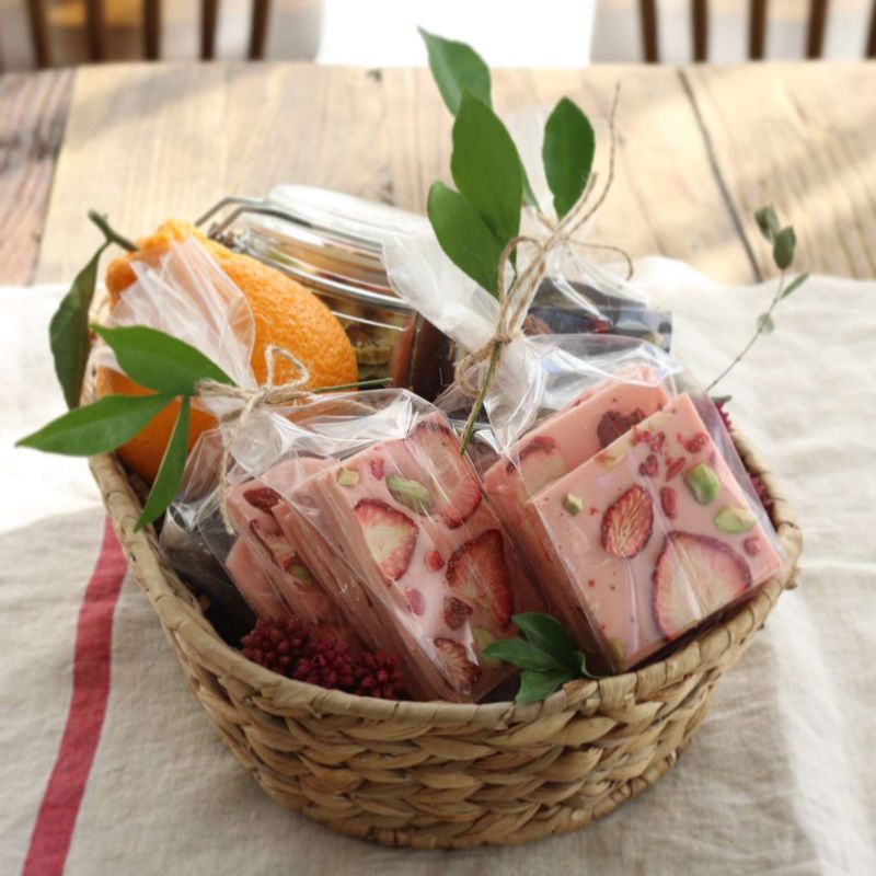 예쁘게 포장해 선물로도 활용해보세요.