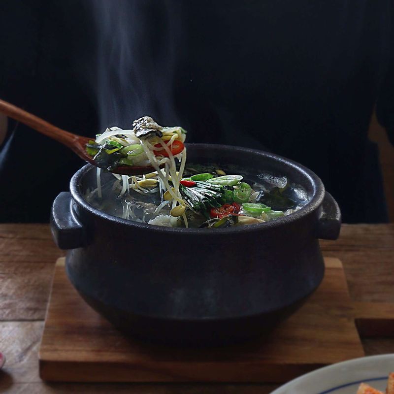 기호에 따라 새우젓을 가감해 간을 맞춰 드세요.