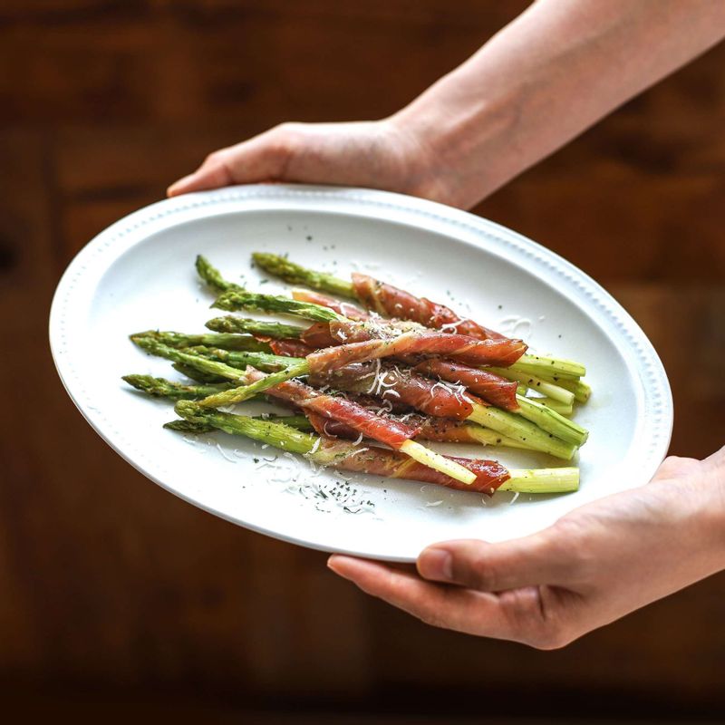 드레싱과 함께 곁들여 즐겨주세요.