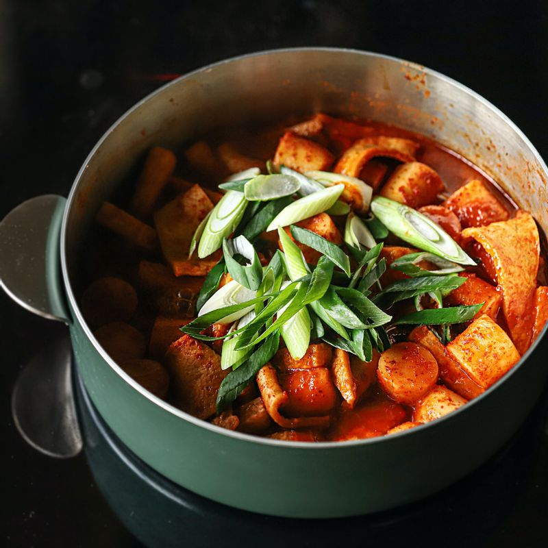 마지막에 대파를 넣고 맛있게 즐겨주세요.