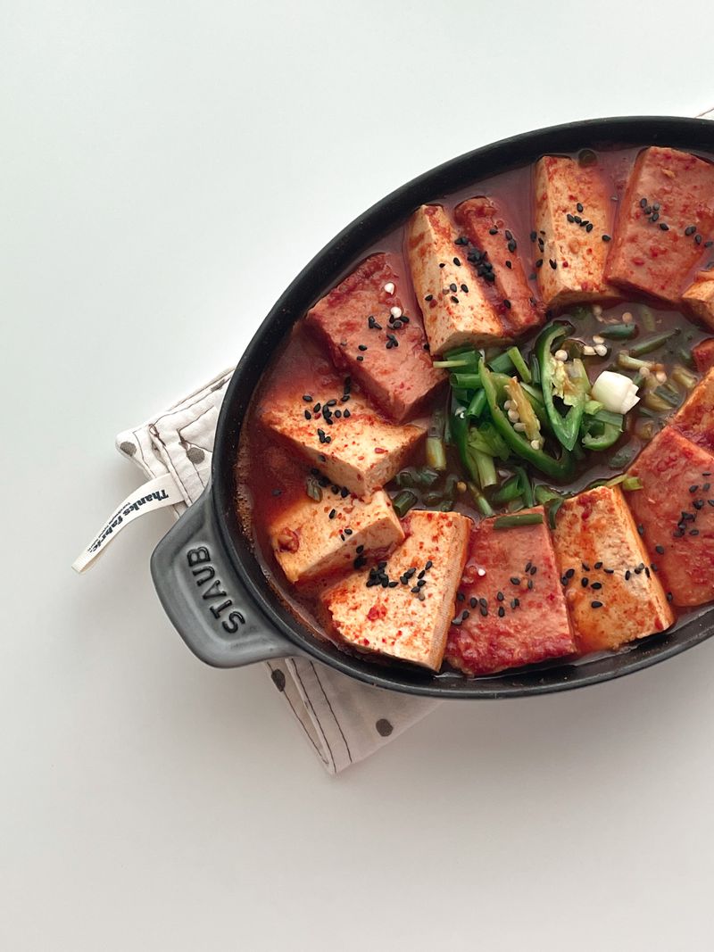 스팸하고 두부만 있으면 근사하게 한그릇 뚝딱 입니당! #밥도둑 #스팸요리 #두부요리 #스팸두부짜글이 #짜글이 #집밥