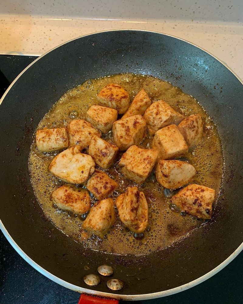 #닭가슴살카옌페퍼구이 #윤은혜요리 #홈파티 #홈쿡 #온더테이블