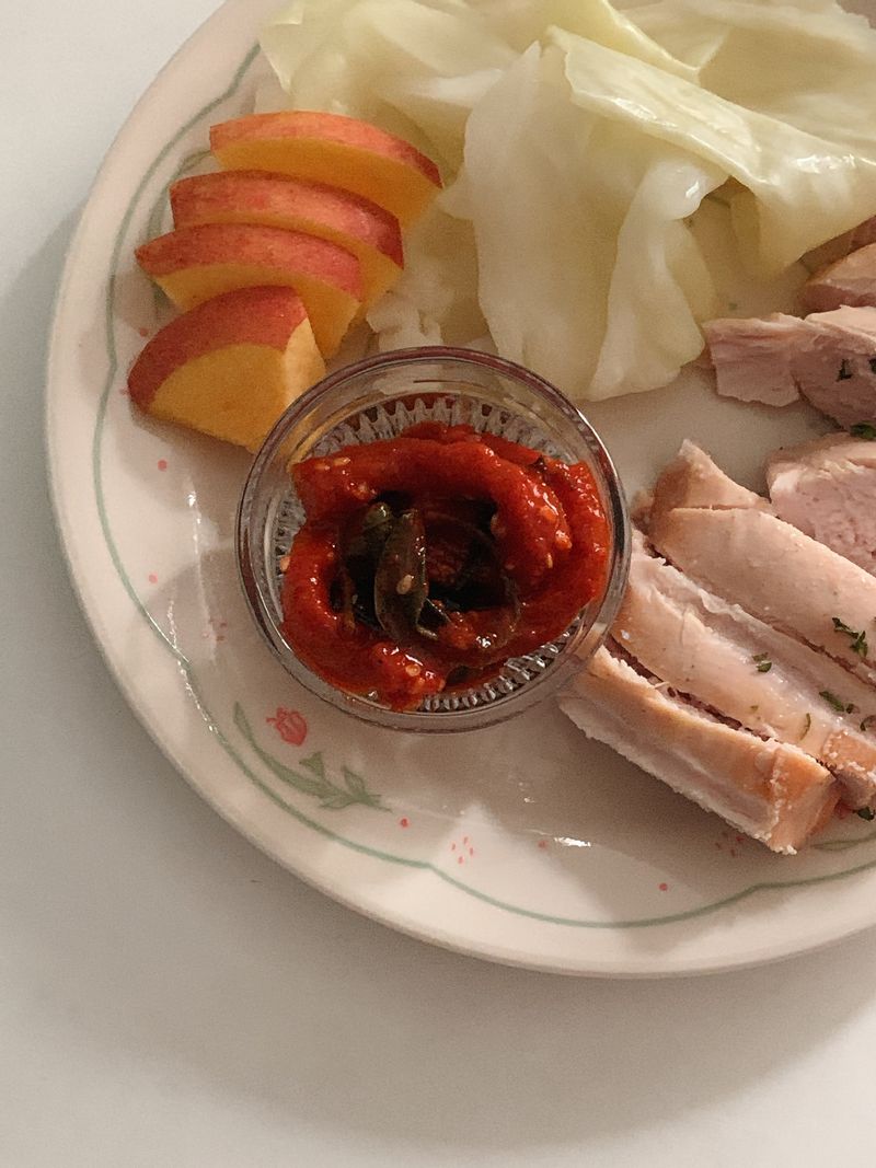 무말랭이무침/짜지않은 무염 닭가슴살과 매콤꼬동한 무말랭이를 양배추쌈에 싸먹으면 얼마나 맛있는데요♥ #무말랭이 #반찬 #집반찬