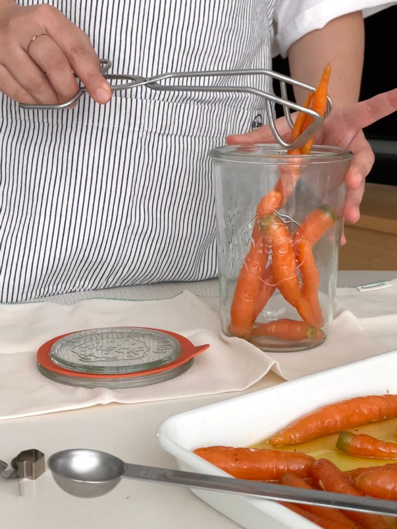 귀여운 베이비 캐럿을 세일하길래 피클과 라페 중간으로 만들어보았어요!