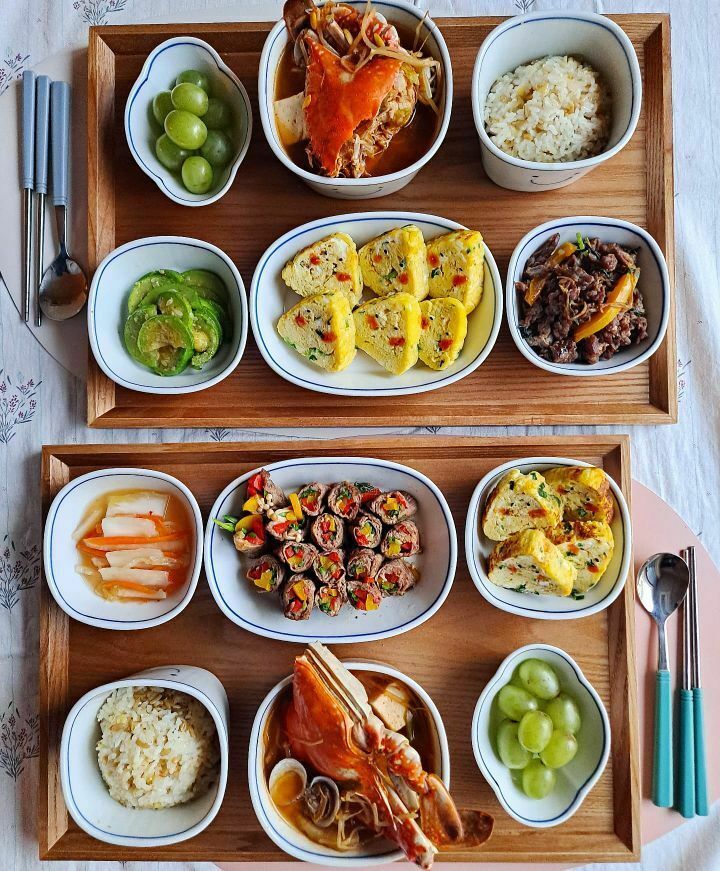아이들 밥상 차리는것은 매 끼니마다 고민이에요 골고루 먹이고 싶을때 특히 채소를 먹이고 싶을때는 고기안에 채소를 넣고 요리해주면 너무 잘먹어요^^