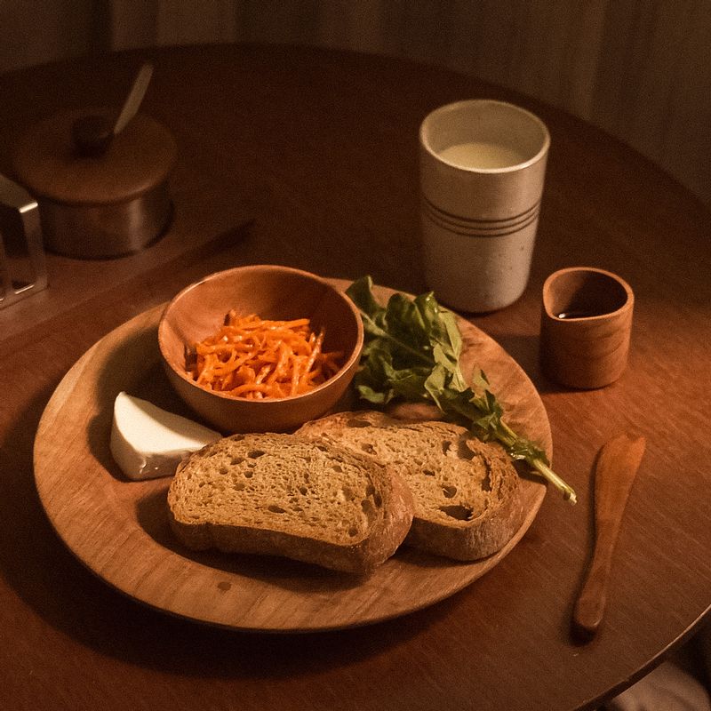 당근 라페는 샌드위치로 먹어도 맛있지만 느끼한 음식 먹을 때 곁들여 먹기도 좋아서 자주 만들게 되는 것 같아요! #당근라페 #당근요리 #샌드위치