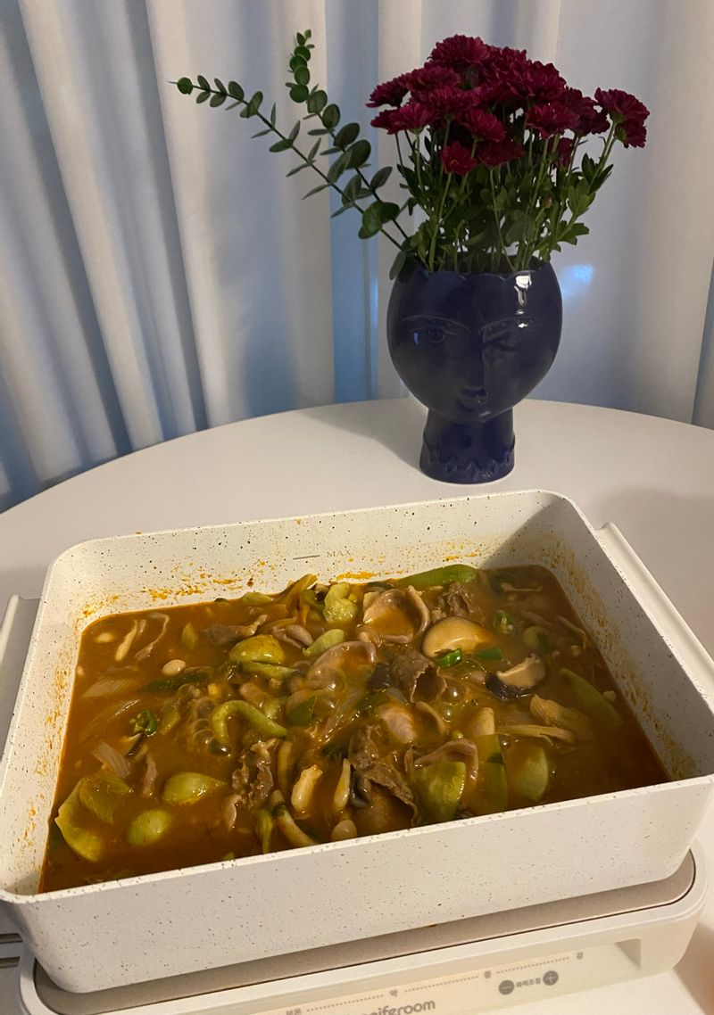 취향껏 수제비나 칼국수 넣어서 먹으면 정말 맛있어요! (개인적으로 칼국수 추천합니다!) #칼국수 #수제비