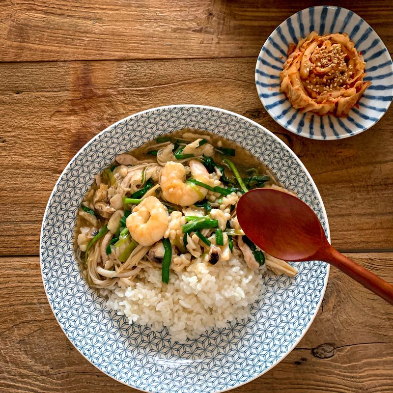 한그릇 메뉴로 한끼 고급스럽고 맛있게 먹을수 있는 류산슬 덮밥 #류산슬덮밥 #한그릇요리 #한그릇메뉴 #플레이팅 #푸드스타일링 #덮밥