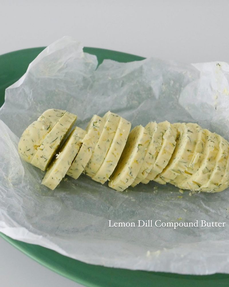 상큼하고 딜향이 매력적인 레몬 딜 버터 :) #레몬 #레몬딜버터