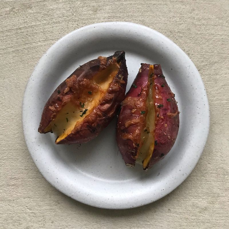 고소하고 달콤한 맛!! 초간단 겨울간식이에요❤️🤎  #고구마 #허니버터고구마 #고구마요리