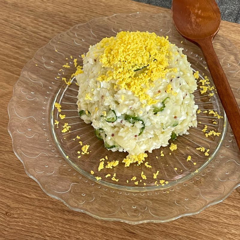 가을 제철 재료인 ‘감자’를 활용해서 감자샐러드를 만들어보았어요!🥔 만드는 법은 우리의 식탁 감자샐러드 레시피를 참고해주세요👩🏻🍳  #감자 #감자요리 #감자샐러드 #가을 #제철재료 #가을음식 #샐러드 #다이어트 #다이어트식단