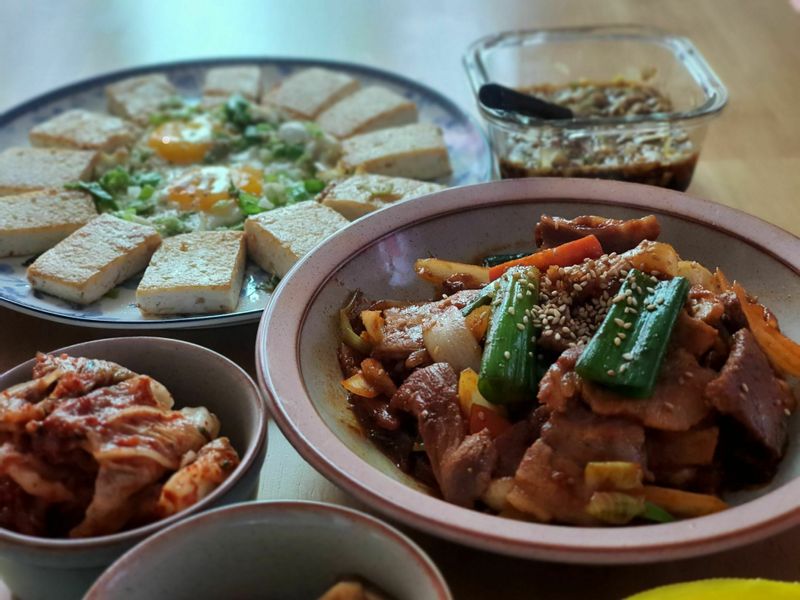 고추장을 기름에 볶아 만든 제육볶음  #제육볶음 #고추장제육볶음