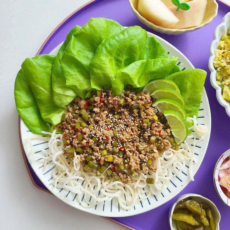 냉털재료로 급 만들다보니 양상추가 없.. 버터헤드레터스로 대체했으나 역시나 맛있어서 한쌈가득 와아앙 ❤