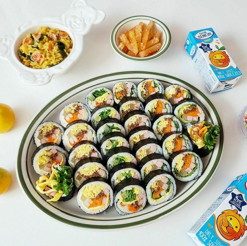 김밥은 역시 집김밥이 최고쥬? 😉
