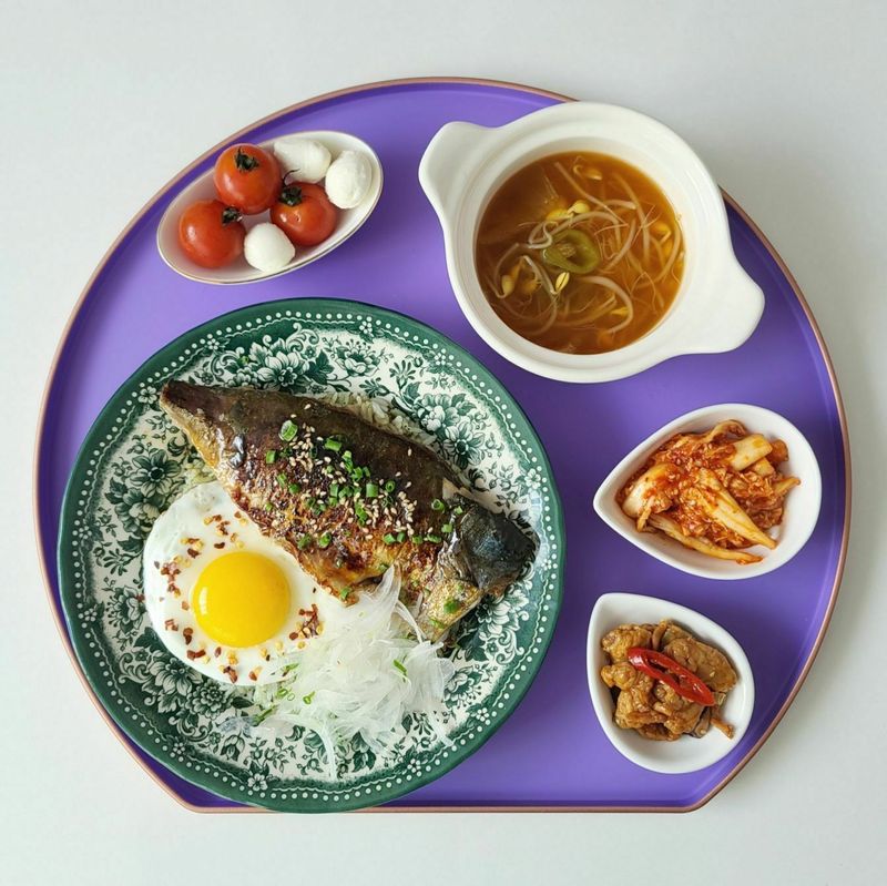 따끈따끈한 밥과 단짠단짠 고등어의 찐조합 ❤